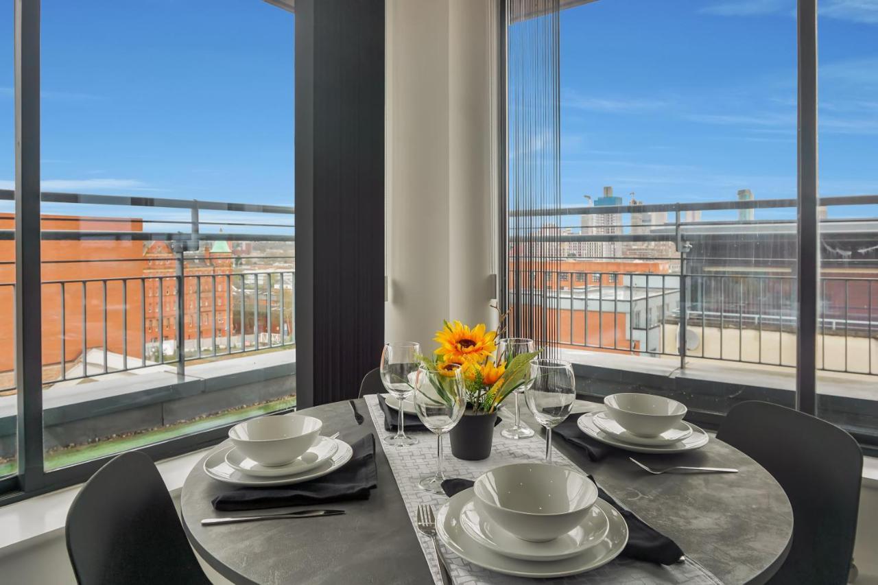 Penthouse - Amazing City Skyline Views - Free Parking - Balcony - Utilita Arena - New St Station - Bullring Shopping 伯明翰 外观 照片